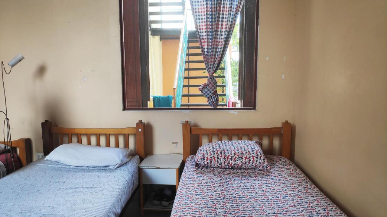 Hostal Zocalo Hotel Мерида Екстериор снимка