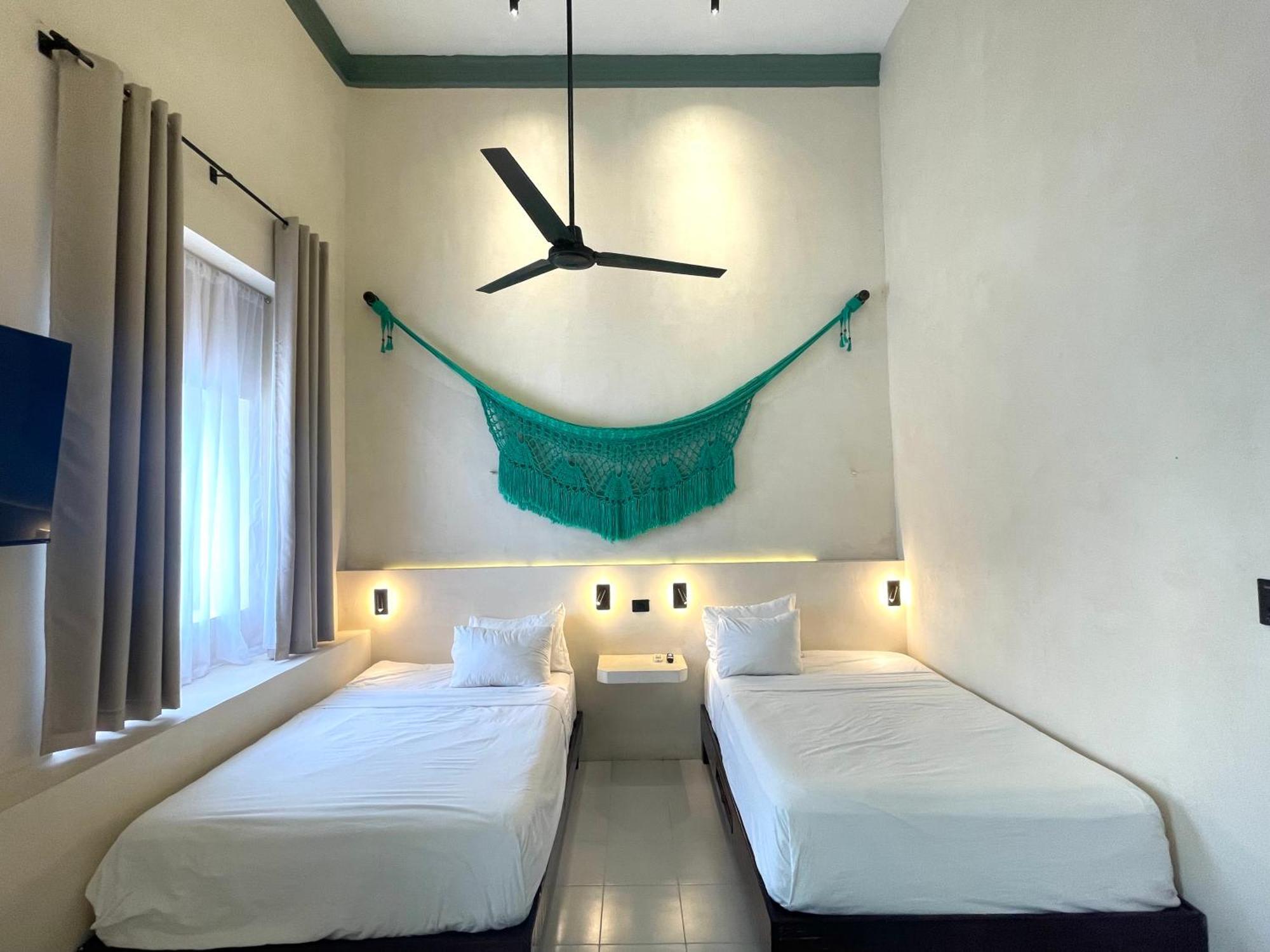 Hostal Zocalo Hotel Мерида Екстериор снимка