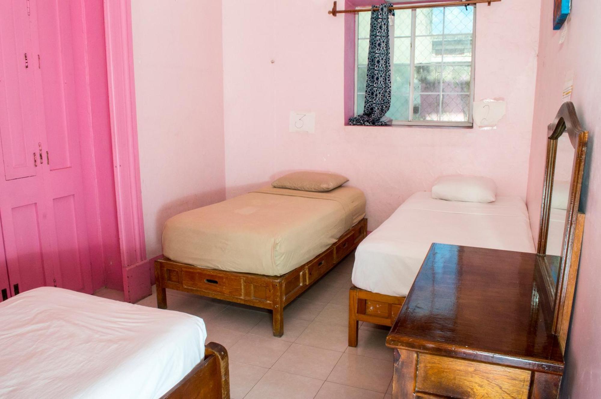 Hostal Zocalo Hotel Мерида Екстериор снимка