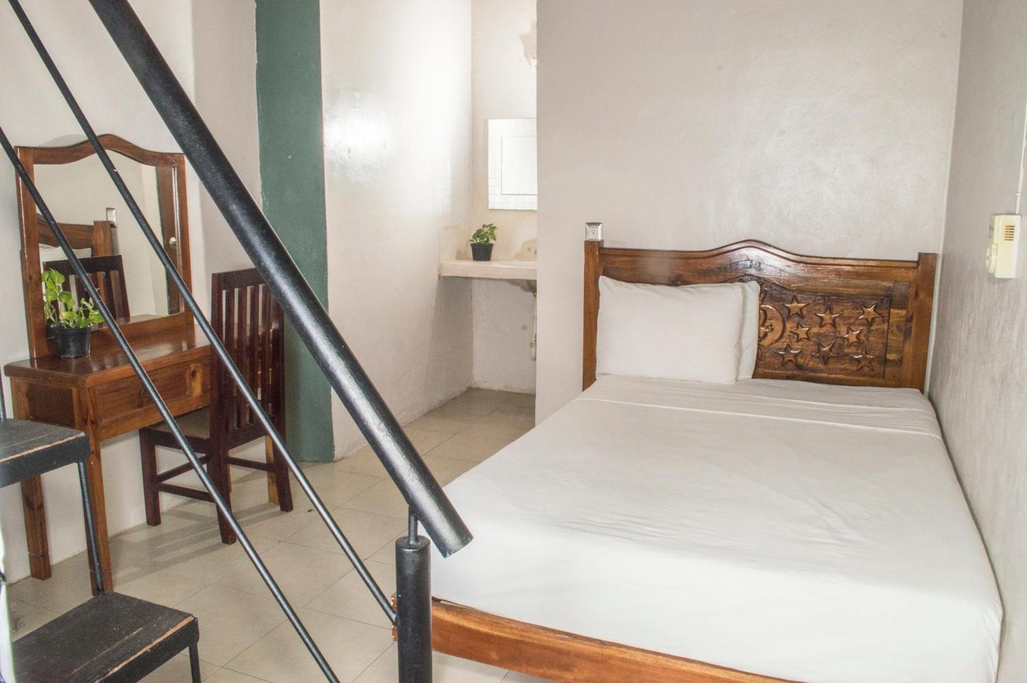 Hostal Zocalo Hotel Мерида Екстериор снимка