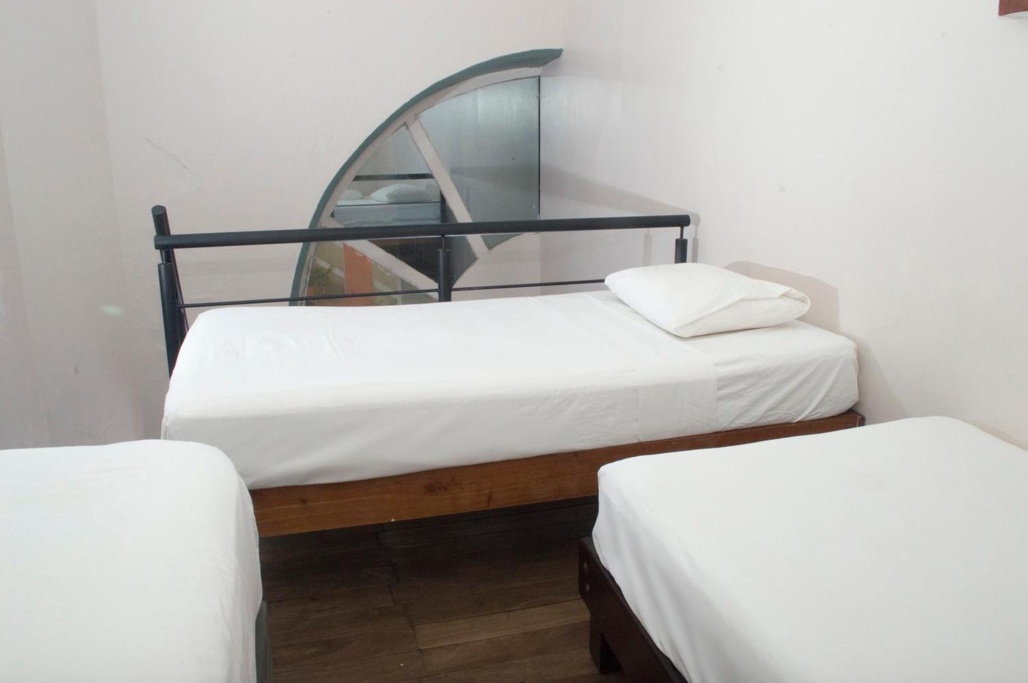 Hostal Zocalo Hotel Мерида Екстериор снимка