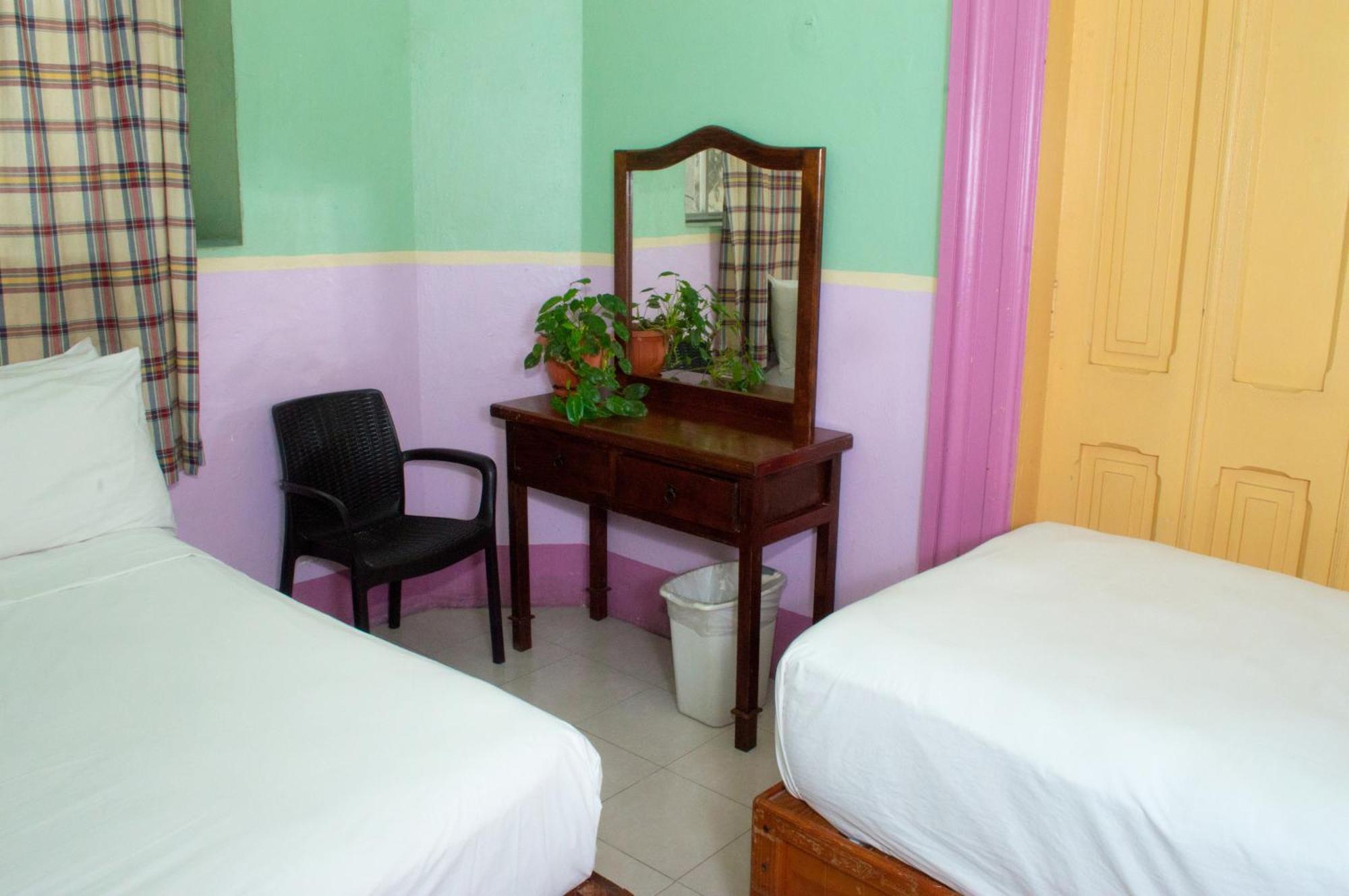 Hostal Zocalo Hotel Мерида Екстериор снимка
